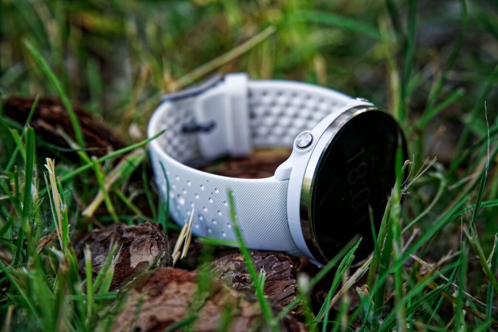 How To Use Fitness Trackers 1024x683