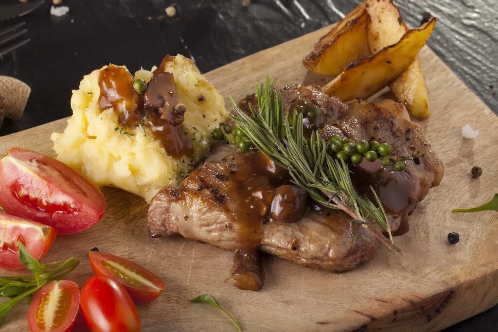 5 In style Steakhouses With the Easiest Bone-In Ribeye and Garlic Mashed Potatoes shutterstock 314738204.jpg
