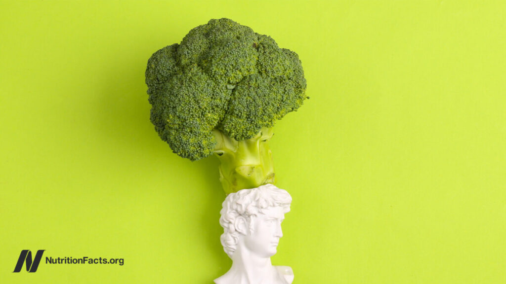 How We Consume vs. How We Suppose We Consume 3 how we eat vs how we think we eat 1200x675.jpg