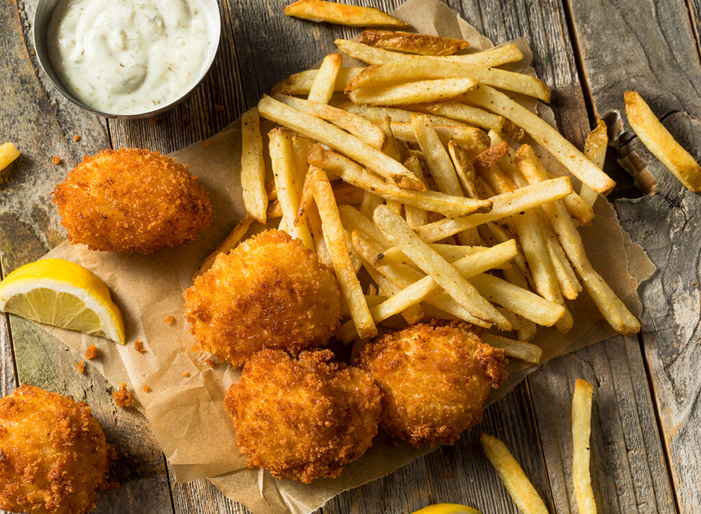 5 Easiest "Golden-Fried" Scallops and Crispy Fries at In style Seafood Chains fried scallops.jpg