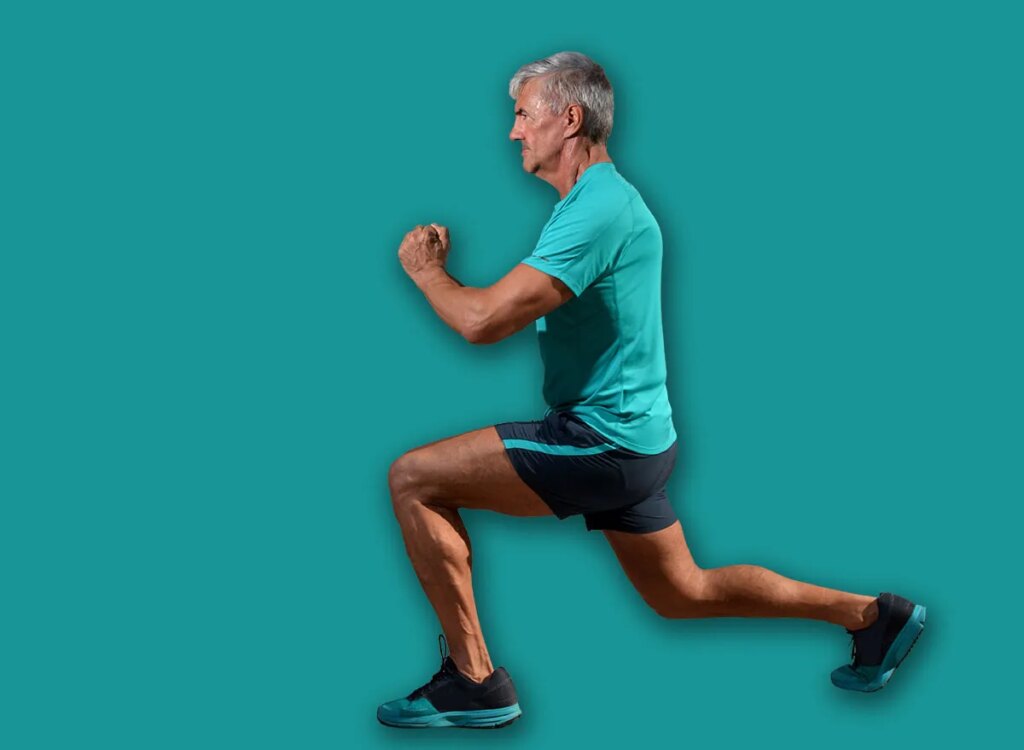 man lunges exercise 462039895.jpg