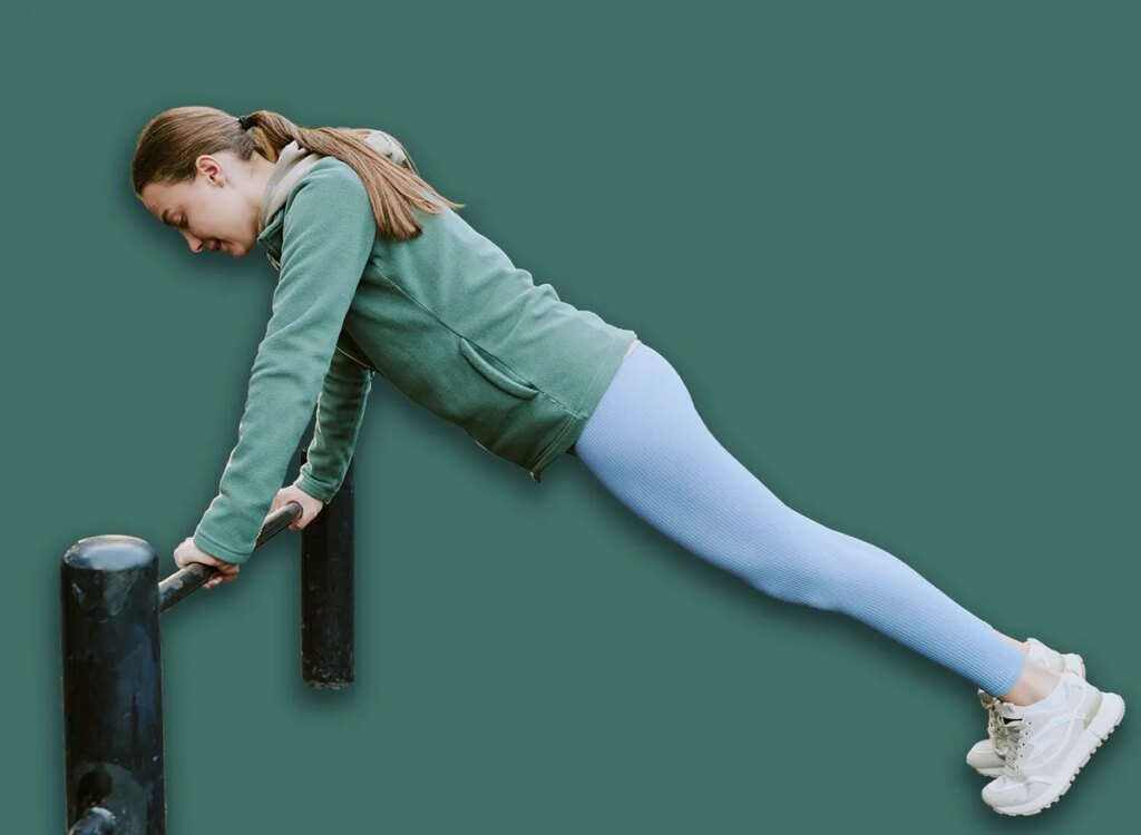 woman incline push ups exercise 2670835123.jpg